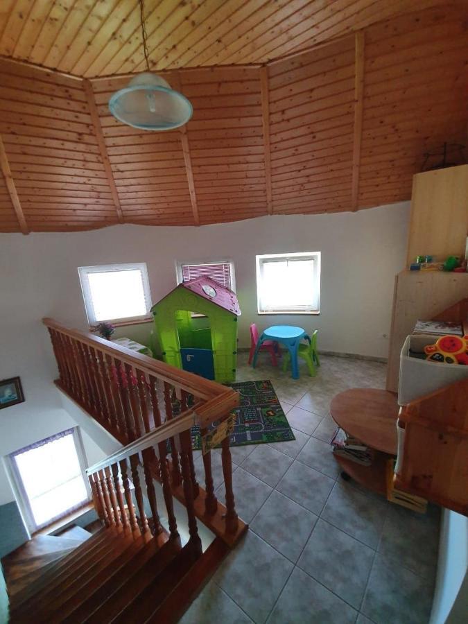 Arielle Panzio Hotel Zalaegerszeg Bagian luar foto